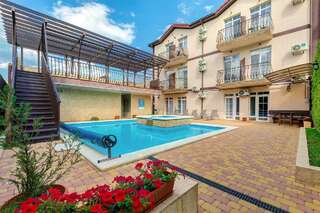 Гостевой дом Комплекс Вилл Кедровая Кабардинка Улучшенный Люкс-pool(с 1 двухспальной или 2 односпальными кроватями)-6